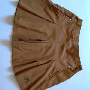 Brown skirt with pockets
